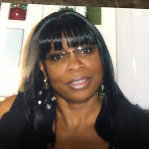 Meet your Posher, Regina